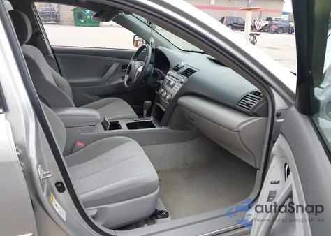 2011 Toyota Camry Le from USA, damaged, VIN 4T1BF3EK2BU121364